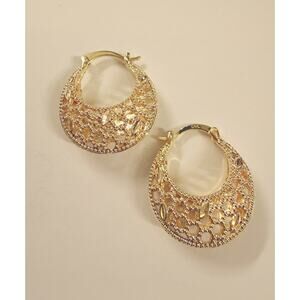 Gold Filled Oro Laminado Leaf Design Diamont Cut Round Hoop Click Top Earrings